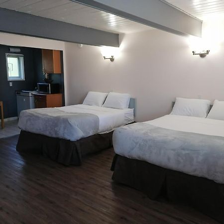 Campbell River Lodge エクステリア 写真
