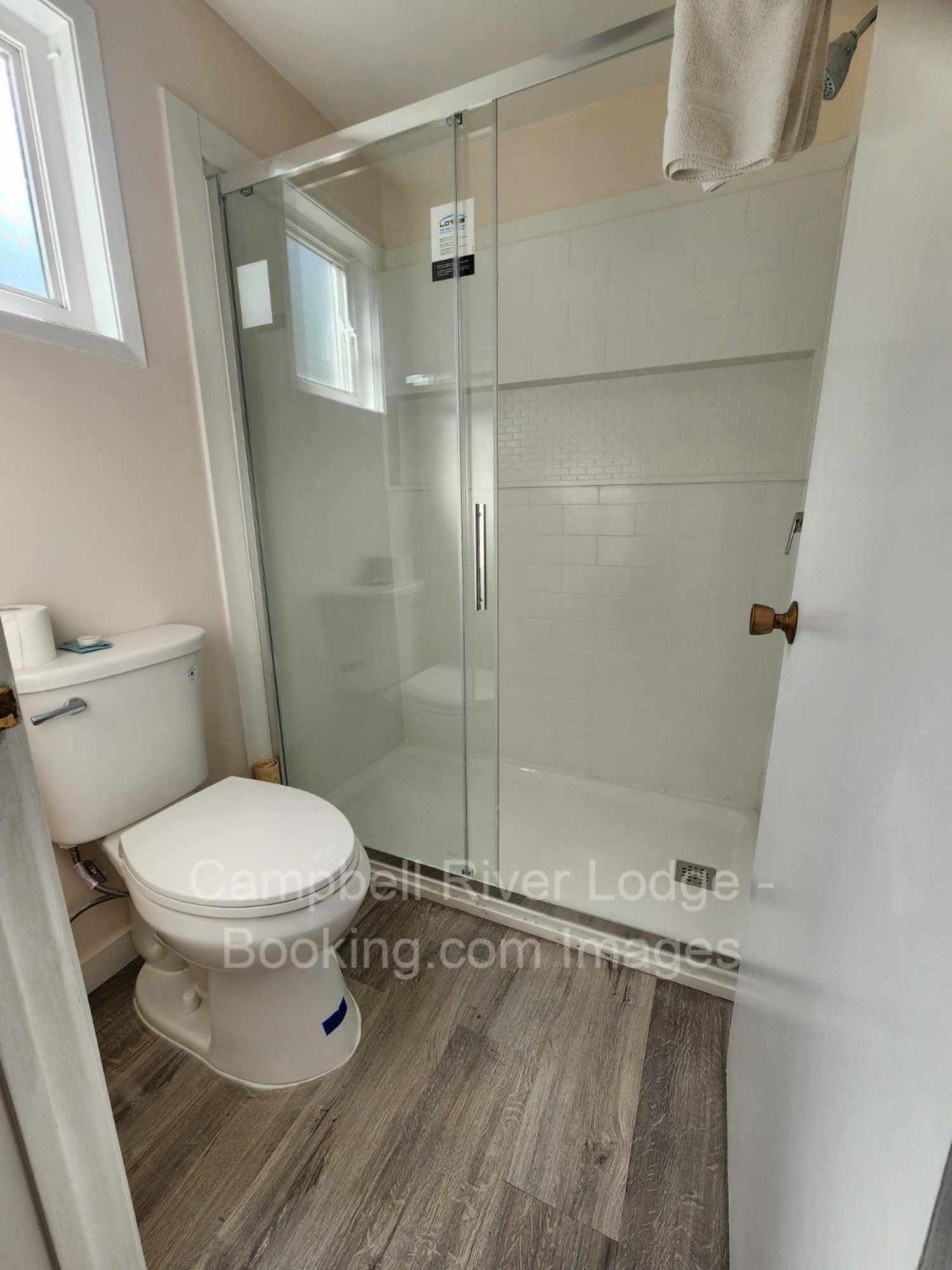 Campbell River Lodge エクステリア 写真