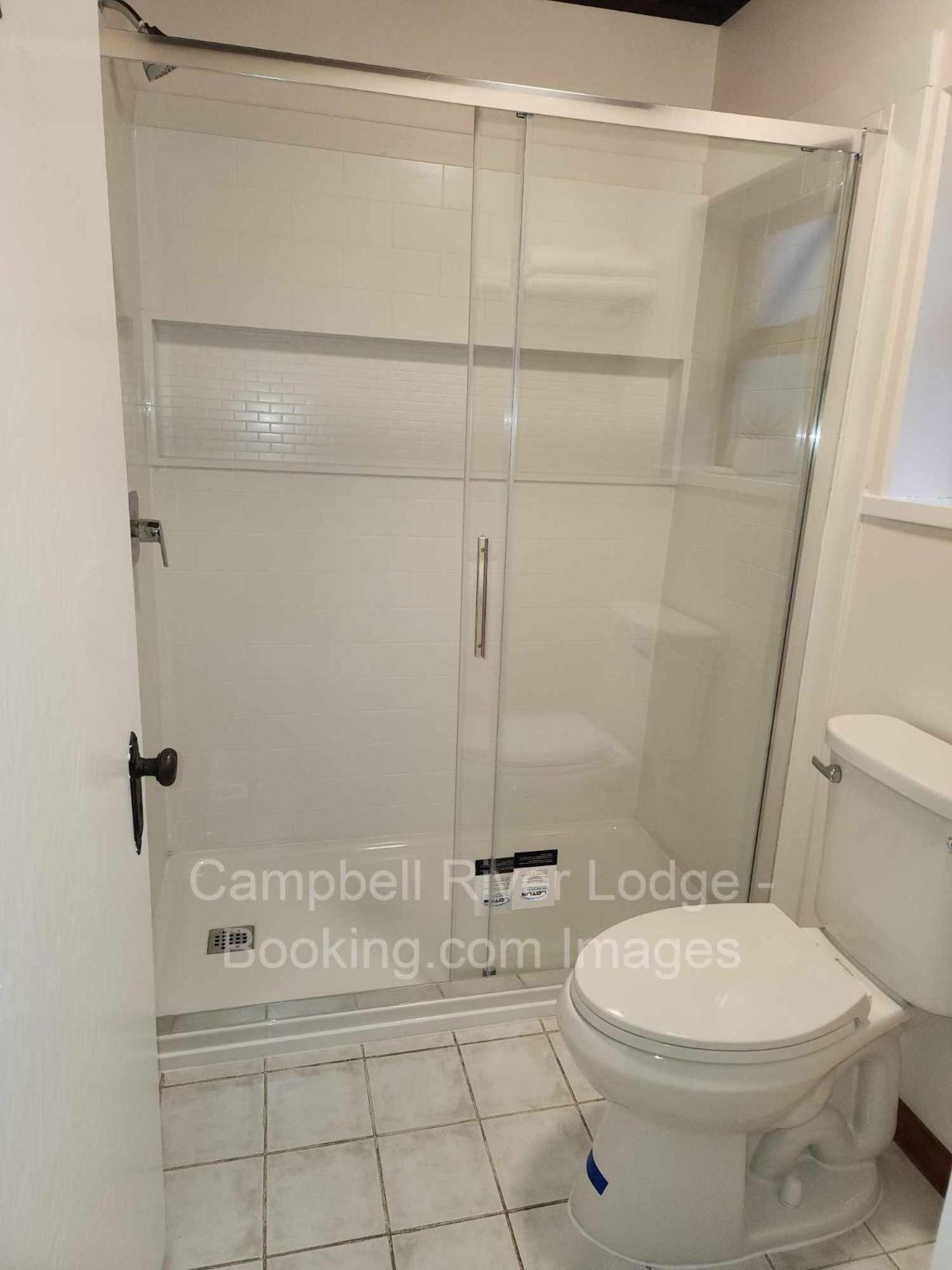 Campbell River Lodge エクステリア 写真